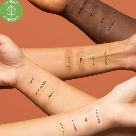 Huda GLOWISH Smoothing Breathable Luminous Pressed Powder 11 shades NEW☀️☀️ - Picture 3 of 8